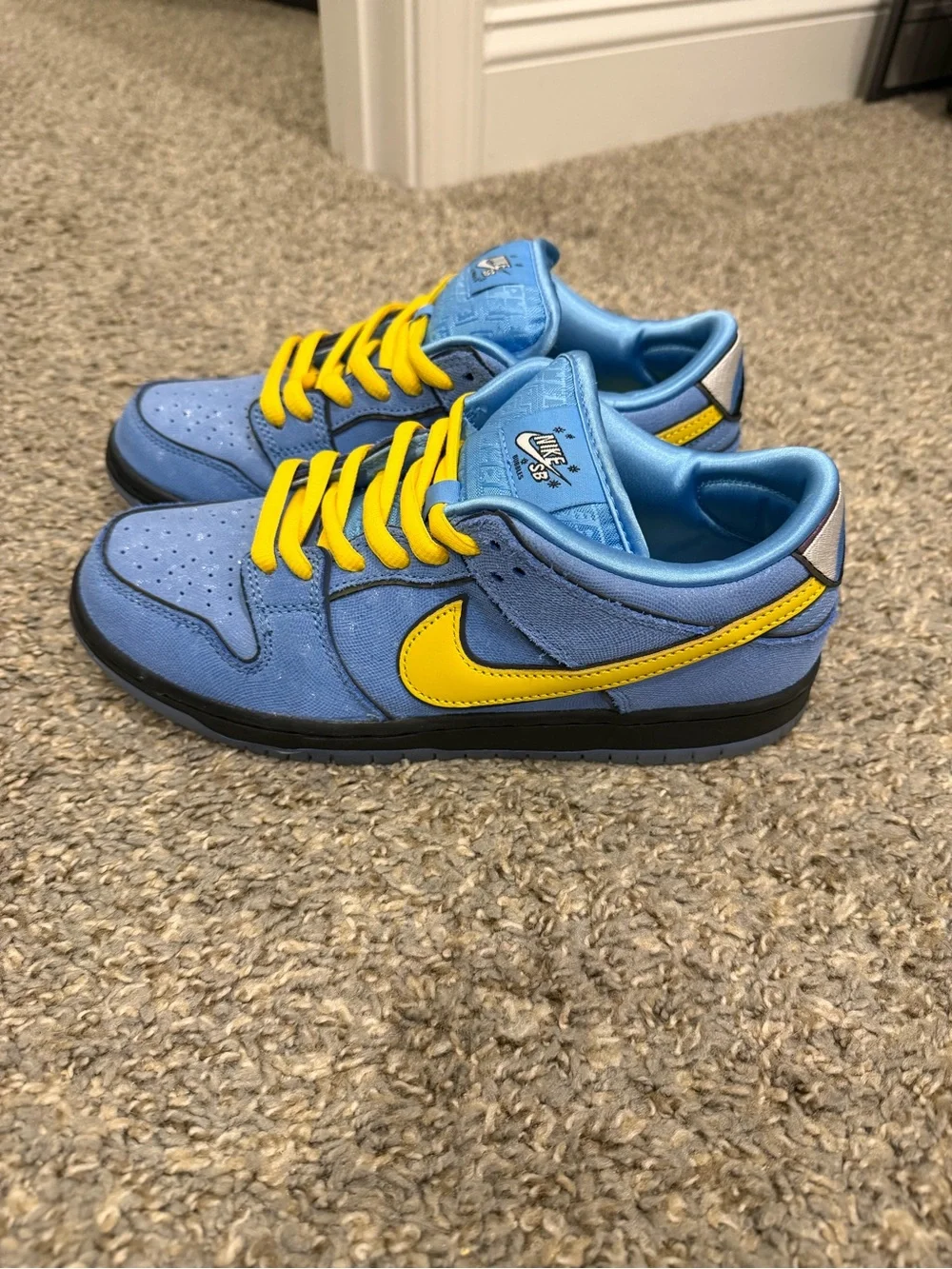 NIKE SB dunk low The Powerpuff Girls Bubbles - Picture 1 of 4